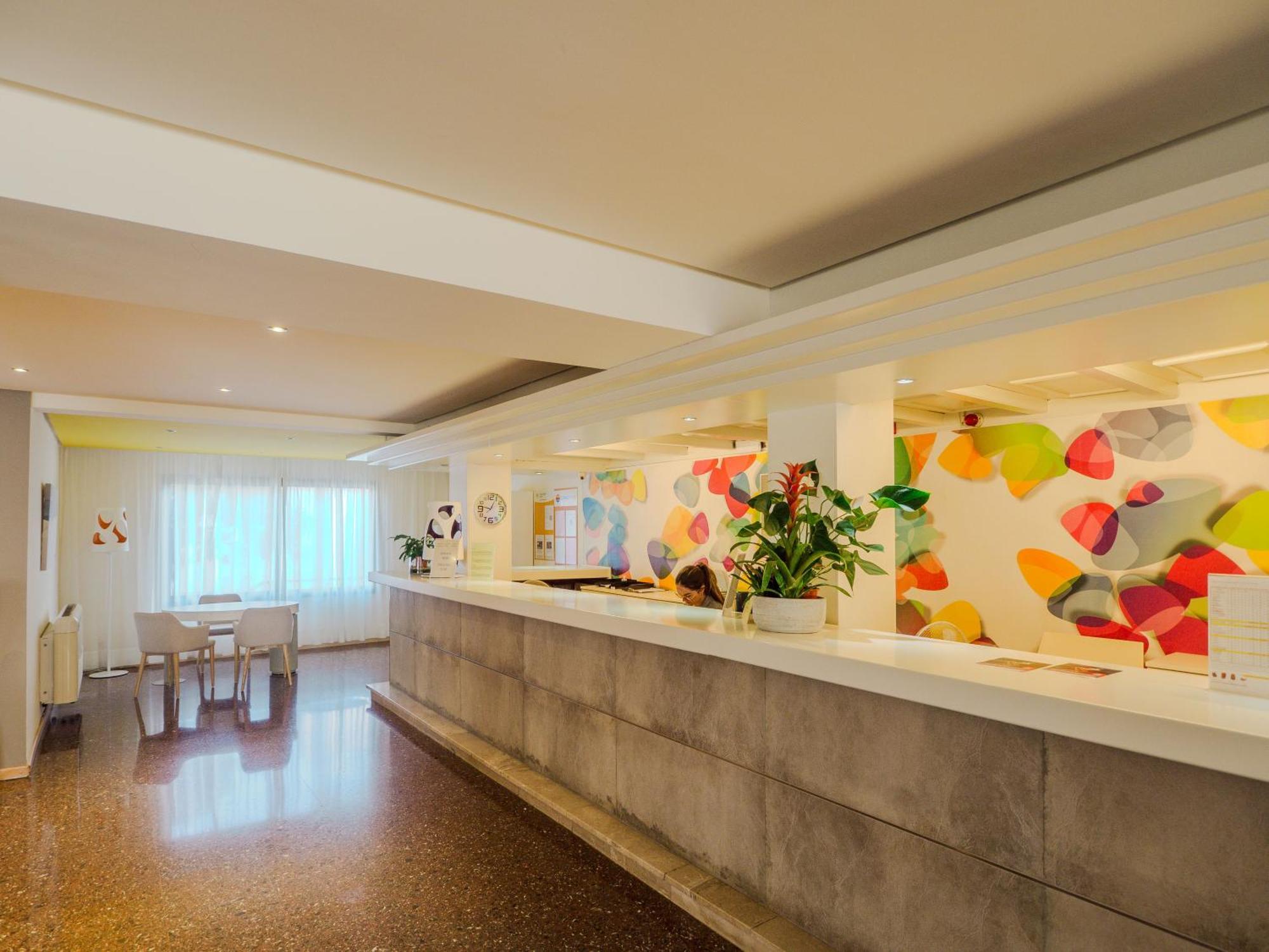 Hotel Santa Maria Playa Cala Millor  Exterior photo